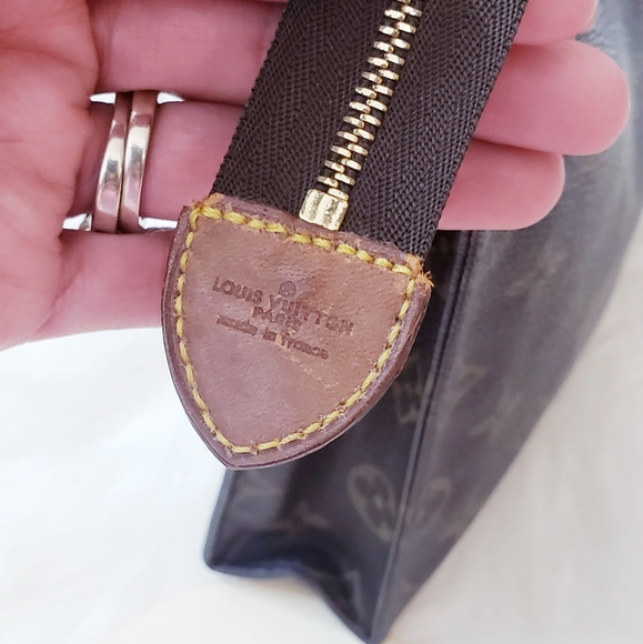 Vintage Louis Vuitton Toiletry 26 (1984) - Picture 7 of 12